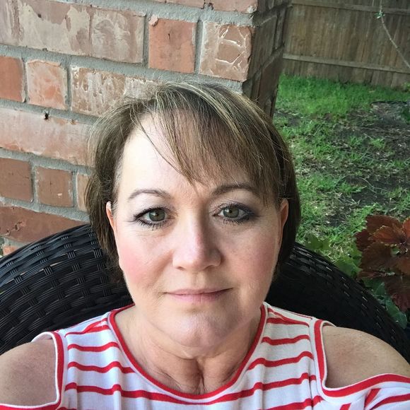 Meet your Posher, Kimberly - Picture 1 of 1